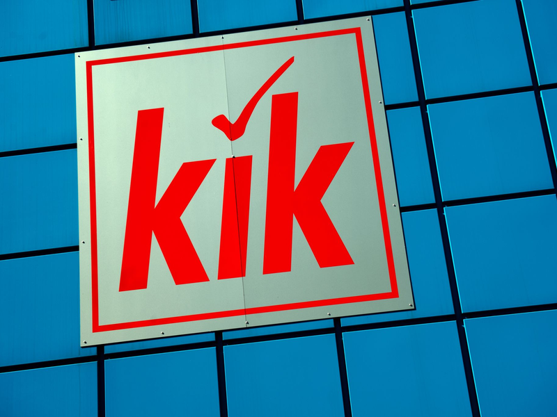 Kik konkurriert unter anderem mit Woolworth und NKD. - Foto: picture alliance / Arno Burgi/dpa-Zentralbild/dpa