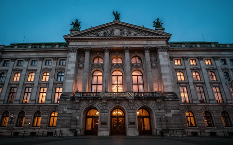 Regierung ringt um Spritpreisbremse und Reformen - Foto: über boerse-global.de