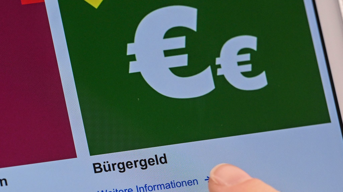 Das Ergebnis der Unterschriftensammlung zum Bürgergeld in der SPD ist deutlich. (Symbolbild) - Foto: Jens Kalaene/dpa