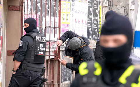 Nach dem Anschlag auf das Berliner Stromnetz im September 2025 ermittelte die Polizei vier Verdächtige. - Foto: Soeren Stache/dpa