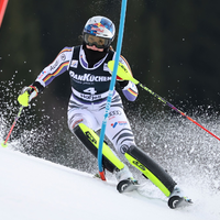 Konnte US-Star Shiffrin im Slalom nich schlagen: das deutsche Ski-Juwel Emma Aicher. - Foto: Marco Trovati/AP/dpa