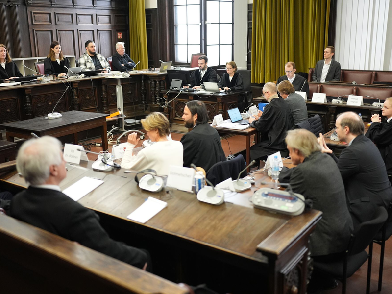 Es war bereits der 42. Prozesstag. - Foto: Marcus Brandt/Pool dpa/dpa