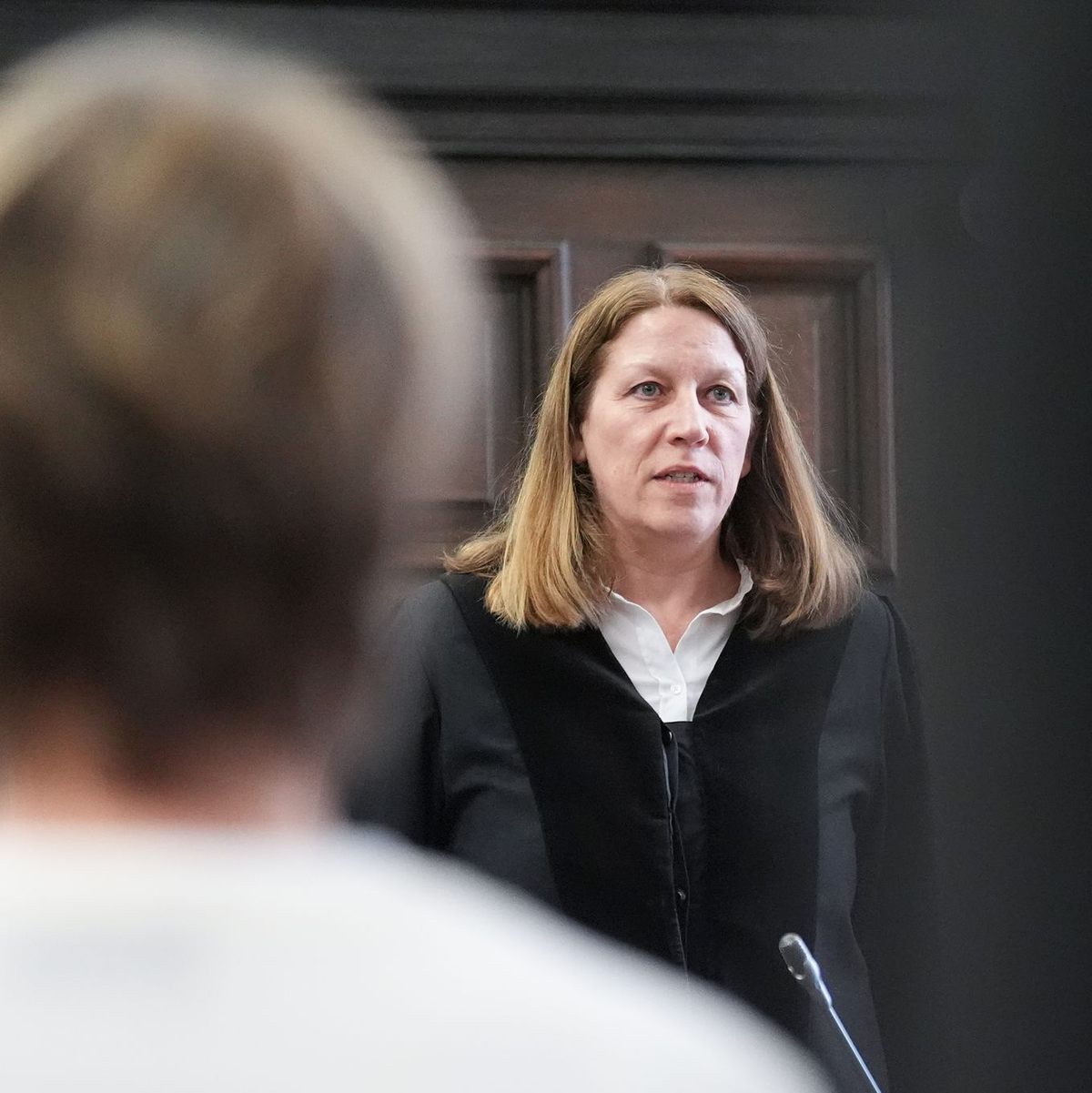 Das Gericht prüft eine Videovernehmung von Zeugen in Israel. - Foto: Marcus Brandt/Pool dpa/dpa