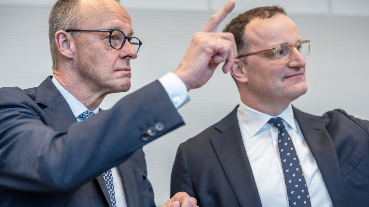 Kanzler Merz sieht ein Zeitfenster für wichtige Reformen bis zur Sommerpause. - Foto: Michael Kappeler/dpa