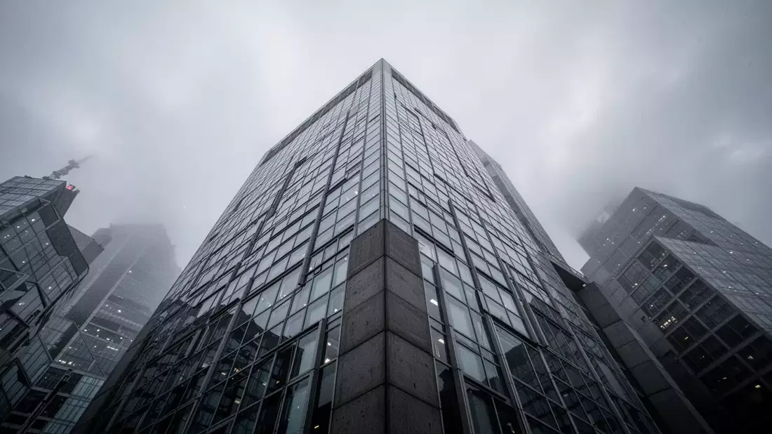 Hypoport Aktie: Zins-Druck verschärft sich - Bild: über boerse-global.de
