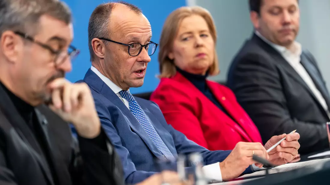 Es wird spannend in der Koalition. - Bild: Michael Kappeler/dpa