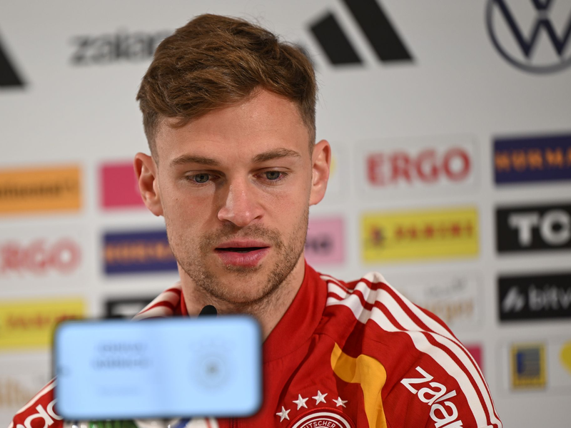 Joshua Kimmich betont die herausragenden Fähigkeiten von Rüdiger.  - Foto: Federico Gambarini/dpa