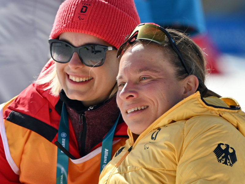 Sport-Staatsministerin Christiane Schenderlein (l) will die Medaillenkrise des deutschen Sports stoppen. - Foto: Martin Schutt/dpa