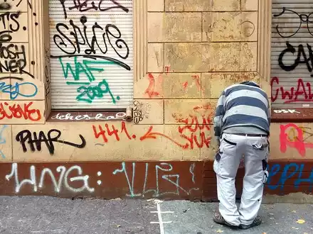 Graffiti-Entfernung (Archiv) - Foto: via dts Nachrichtenagentur