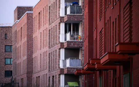 Wohneigentum in Deutschland bleibt teuer. (Symbolbild) - Foto: Julian Stratenschulte/dpa