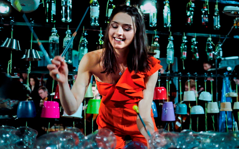 Konzert über Müll - und aus Müll - Foto: presseportal.de