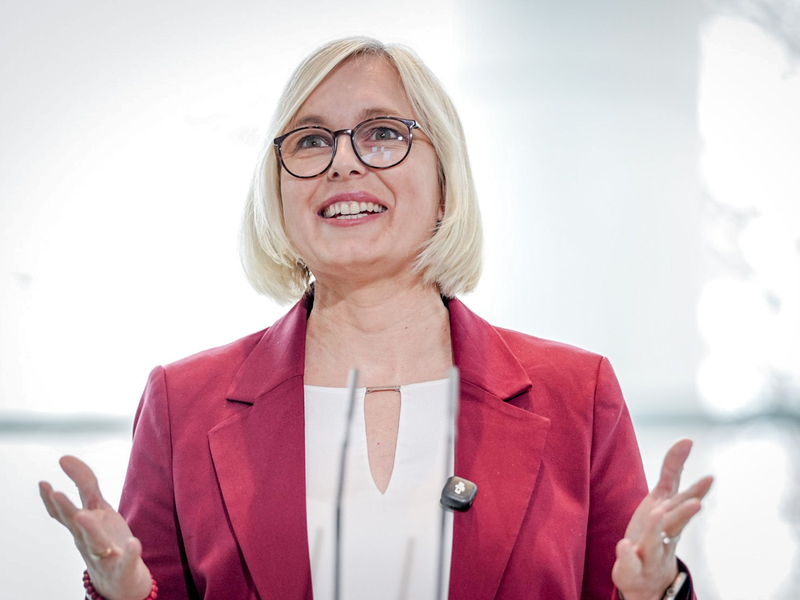 Christiane Schenderlein (CDU), die Staatsministerin für Sport und Ehrenamt  - Foto: Kay Nietfeld/dpa