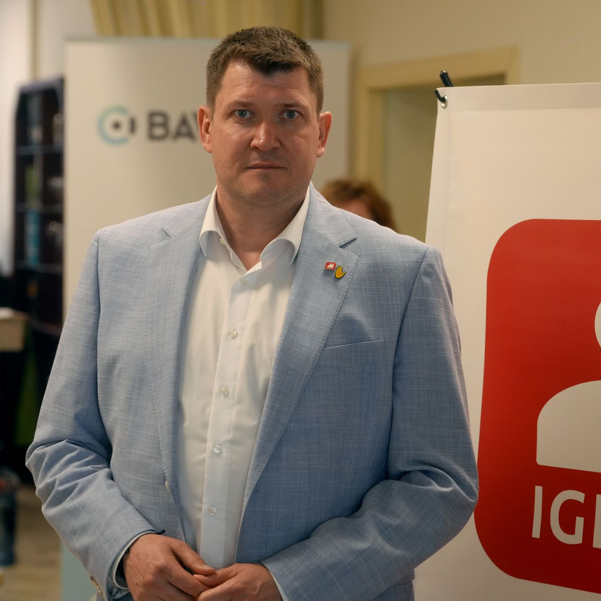 Oliver Heinrich, Verhandlungsführer der IG BCE, sieht nun die Unternehmen in der Pflicht (Archivbild) - Foto: Thomas Frey/dpa