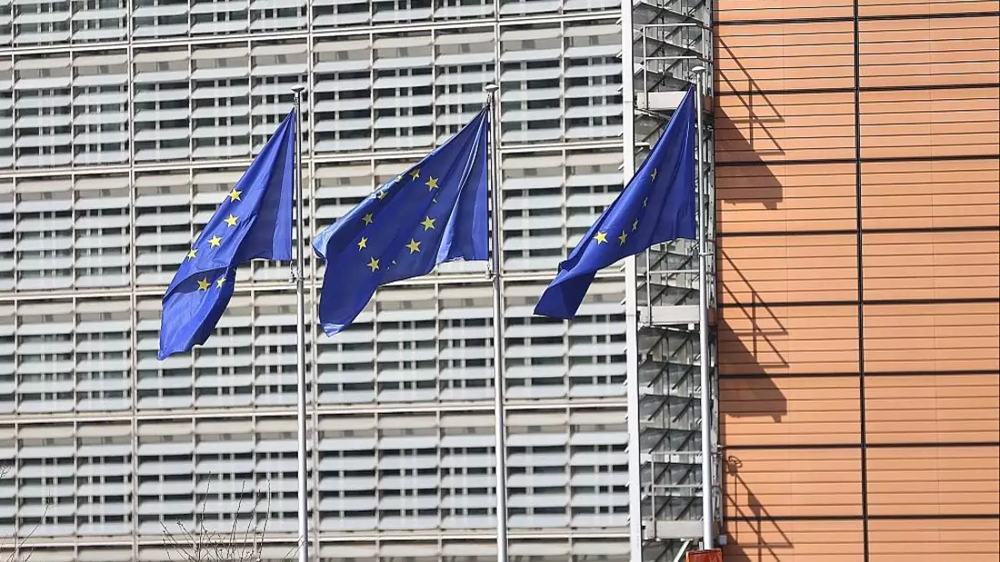 EU-Fahnen (Archiv) - Bild: via dts Nachrichtenagentur