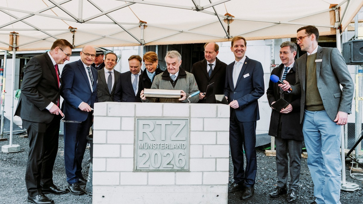 POL-HAM: Grundsteinlegung für das Regionale Trainingszentrum Münsterland (RTZ) in Nottuln - zukunftsweisende Trainingsinfrastruktur für die Polizei-Ausbildung von morgen - Foto: presseportal.de