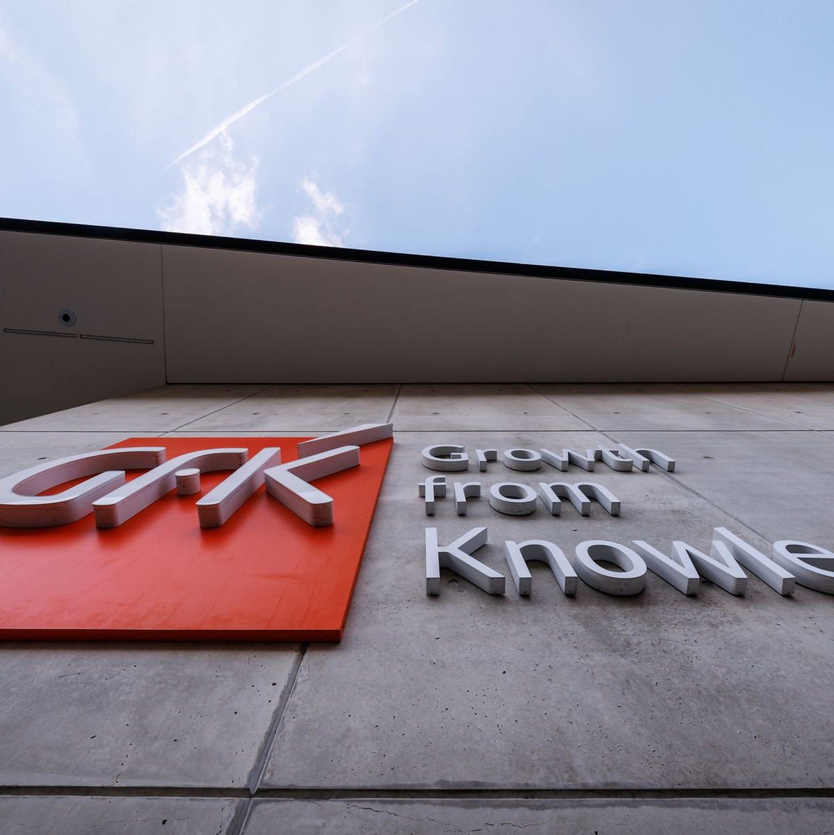 Die Verbraucherstimmung in Deutschland ist wegen des Iran-Krieges erneut gesunken. (Symbolbild) - Foto: Daniel Karmann/dpa