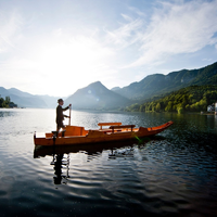 Ausseerland Frühjahrsgefühle: Plättenfahrt, Kulinarik und tiefblaue Seen - Foto: presseportal.de