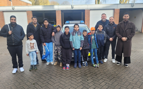 POL-EL: Besuch der Ahmadiyya Muslim Jamaat-Gemeinde bei der Polizei in Nordhorn - Foto: presseportal.de