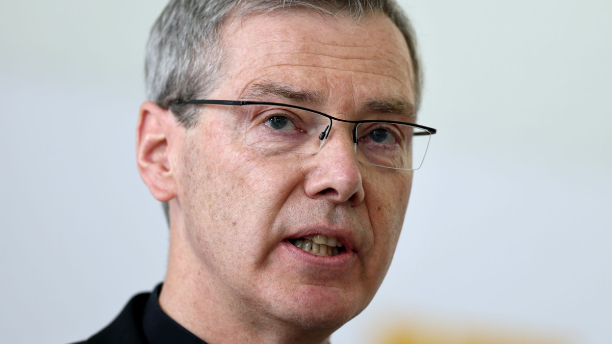 Heiner Wilmer, der bisherige Bischof des Bistums Hildesheim, wird in Münster Nachfolger von Felix Genn. (Archivbild) - Foto: Daniel Löb/dpa
