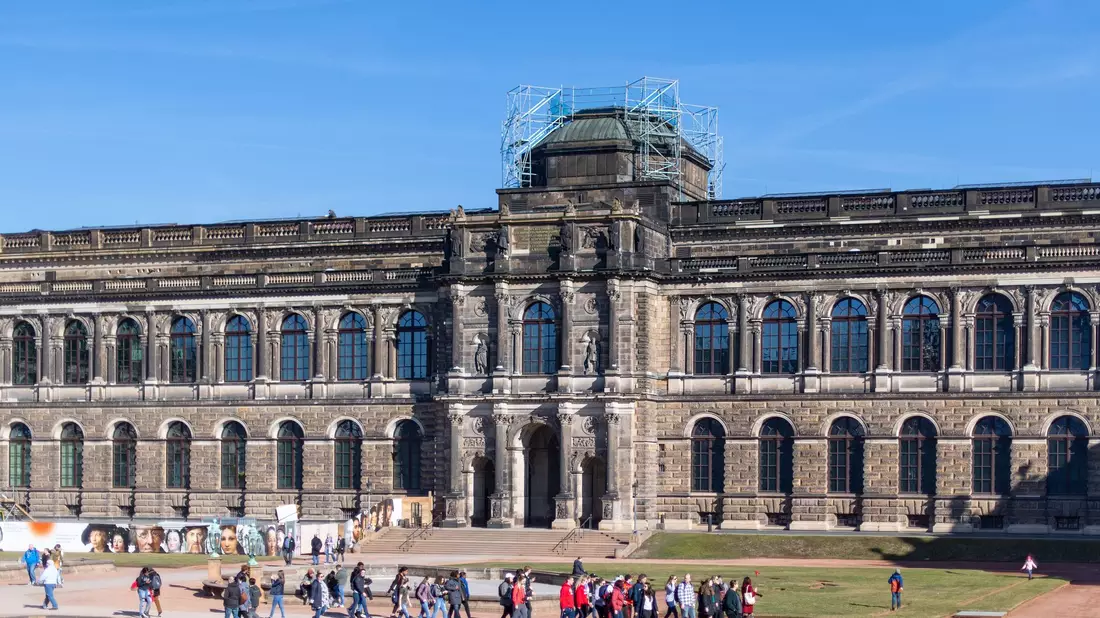 Das nach Dresden zurückgekehrte Werk von Lucas Cranach dem Älteren soll später in der Gemäldegalerie Alte Meister ausgestellt werden (Archivbild).  - Bild: Monika Skolimowska/dpa-Zentralbild/dpa