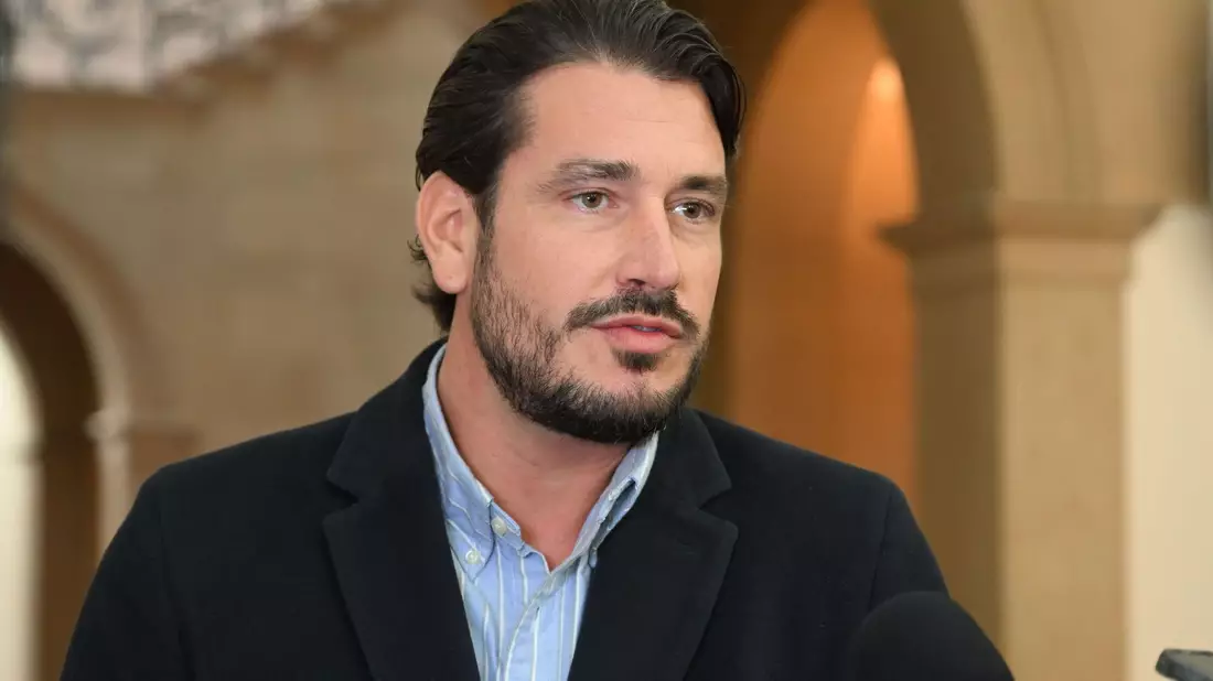Bloomwell-Chef Niklas Kouparanis kann dem Urteil auch etwas Positives abgewinnen.  - Bild: Uli Deck/dpa