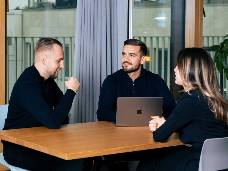 Visum statt leere Stellen: Warum Physiopraxen jetzt auf Fachkräfte aus dem Ausland setzen sollten - Foto: presseportal.de