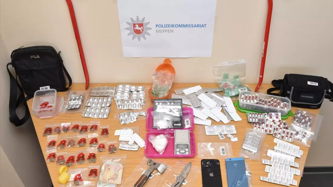 POL-EL: Meppen - Durchsuchungen führen zu Drogenfund und Festnahmen - Zusammenhang mit Einbruchsserie wird geprüft - Bild: presseportal.de