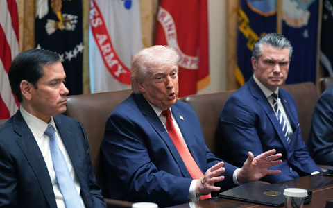 US-Präsident Trump droht dem Iran. - Foto: Alex Brandon/AP