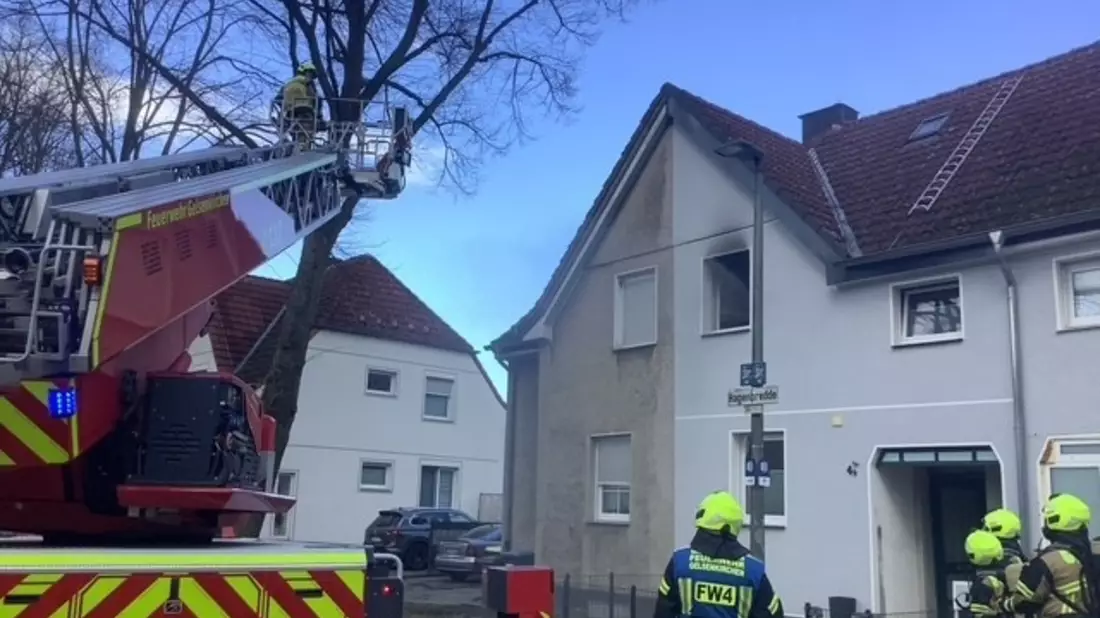 FW-GE: Brand in Einfamilienhaus - Akku entzündet sich - Bild: presseportal.de