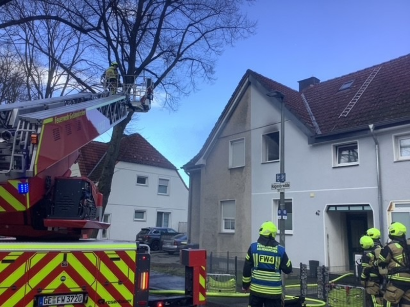 FW-GE: Brand in Einfamilienhaus - Akku entzündet sich - Foto: presseportal.de