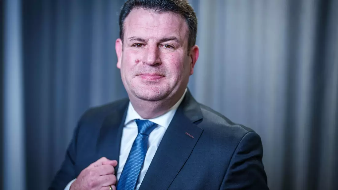 Der SPD-Politiker Hubertus Heil will frischen Sauerstoff für seine Partei. (Archivbild) - Bild: Michael Kappeler/dpa