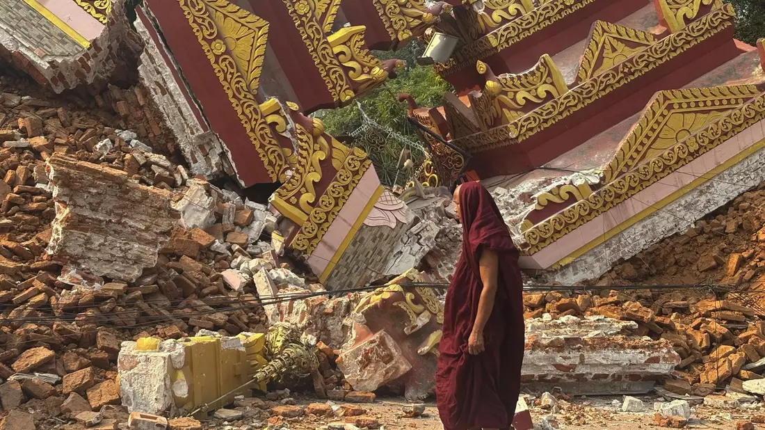 In den Regionen Sagaing und Mandalay wurden auch viele heilige Stätten zerstört. (Archivbild) - Bild: Thein Zaw/AP/dpa