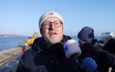 Sven Partheil-Böhnke,Bürgermeister von Timmendorfer Strand, zeigte sich erleichtert. - Foto: Marcus Brandt/dpa