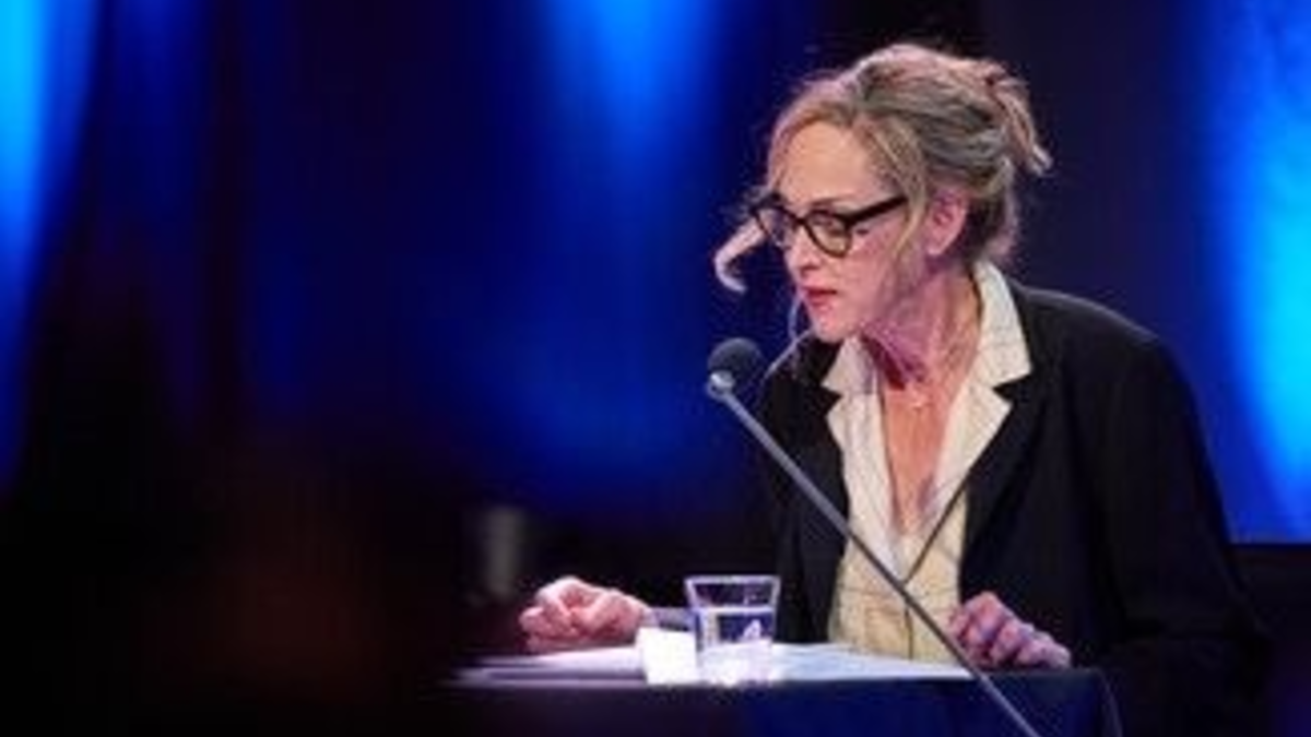 Βιέννη – Στο επεισόδιο 4 του λογοτεχνικού podcast, η ηθοποιός του κάστρου διαβάζει από ένα γράμμα σε μια Δανή