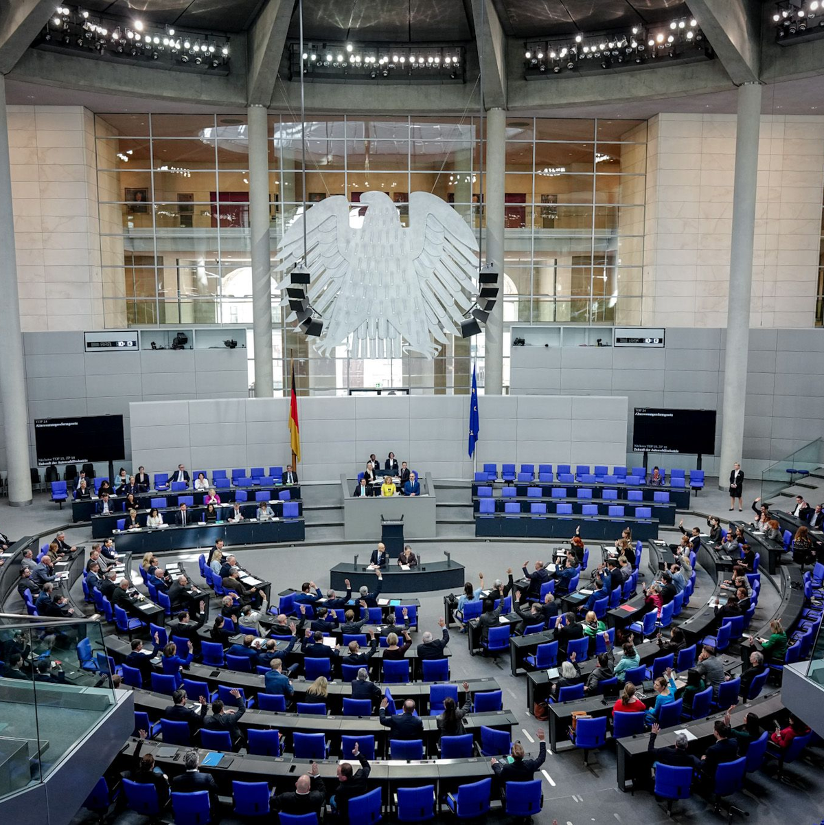 Für die neue Altersvorsorge gab es eine klare Mehrheit.  - Foto: Kay Nietfeld/dpa