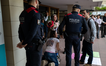 In Deutschland ist aktive Sterbehilfe strafbar. - Foto: Lorena Sopêna/EUROPA PRESS/dpa