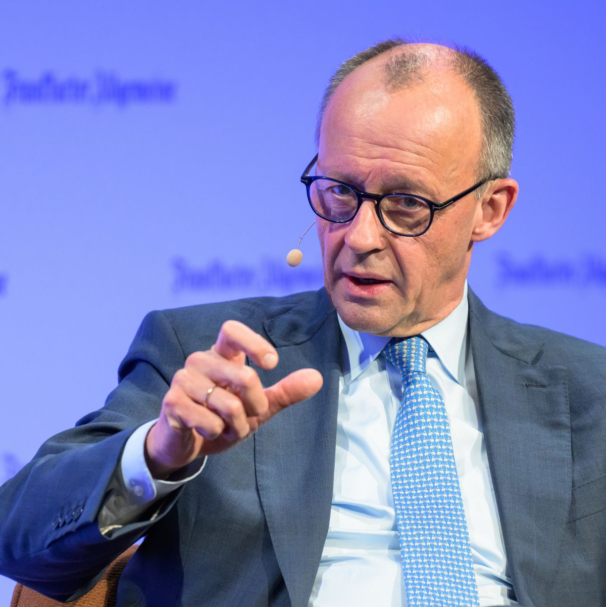 Der Kanzler kritisiert den US-Präsidenten erneut hart. - Foto: Hannes P. Albert/dpa