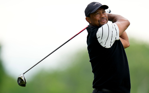 Der US-Golfstar Tiger Woods ist Medienberichten zufolge in einen Autounfall verwickelt worden. (Archivfoto) - Foto: Jeff Roberson/=03386977#4=/dpa