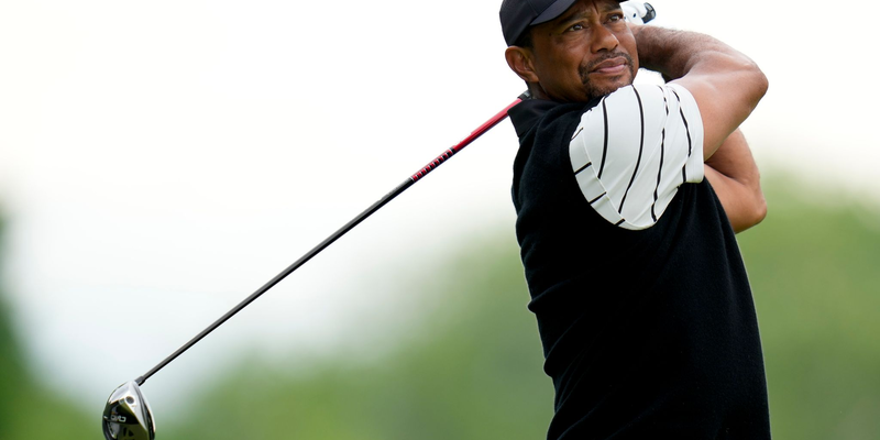 Der US-Golfstar Tiger Woods ist Medienberichten zufolge in einen Autounfall verwickelt worden. (Archivfoto) - Foto: Jeff Roberson/=03386977#4=/dpa