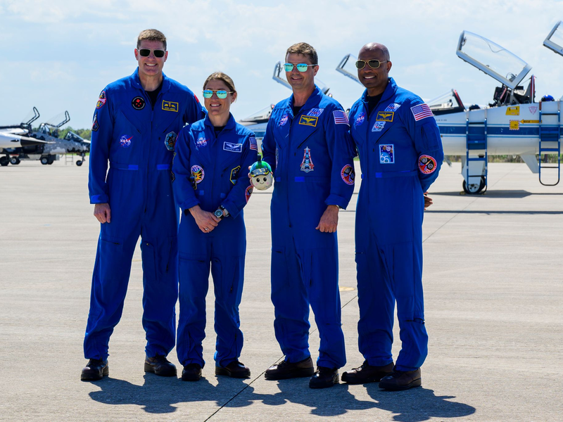 Die Crew ist am Weltraumbahnhof angekommen.  - Foto: Jennifer Briggs/ZUMA Press Wire/dpa