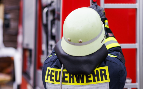 Im Sommer 2025 kam es bei der Deutschen Meisterschaft im Feuerwehrsport im sächsischen Torgau zu einem Eklat um die geächtete erste Strophe des Deutschlandliedes. (Symbolbild) - Foto: Philipp von Ditfurth/dpa