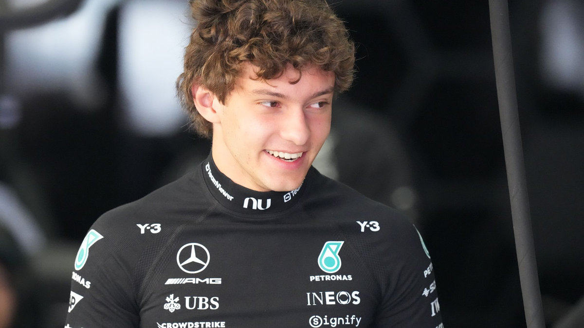 Kimi Antonelli startet auch in Japan von ganz vorn. - Foto: Hiro Komae/AP/dpa