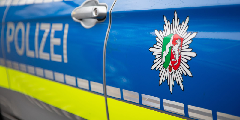 In Witten gibt es einen Polizeieinsatz. - Foto: Friso Gentsch/dpa