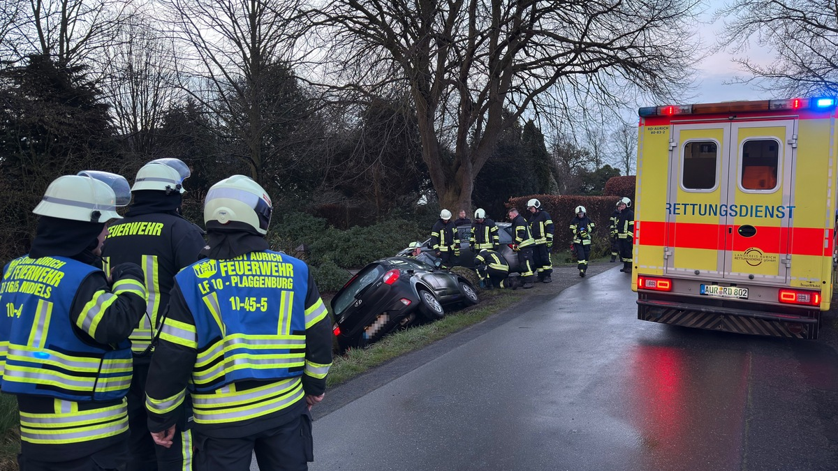 FW-AUR: Eingeschlossene Person nach Unfall gemeldet - Foto: presseportal.de