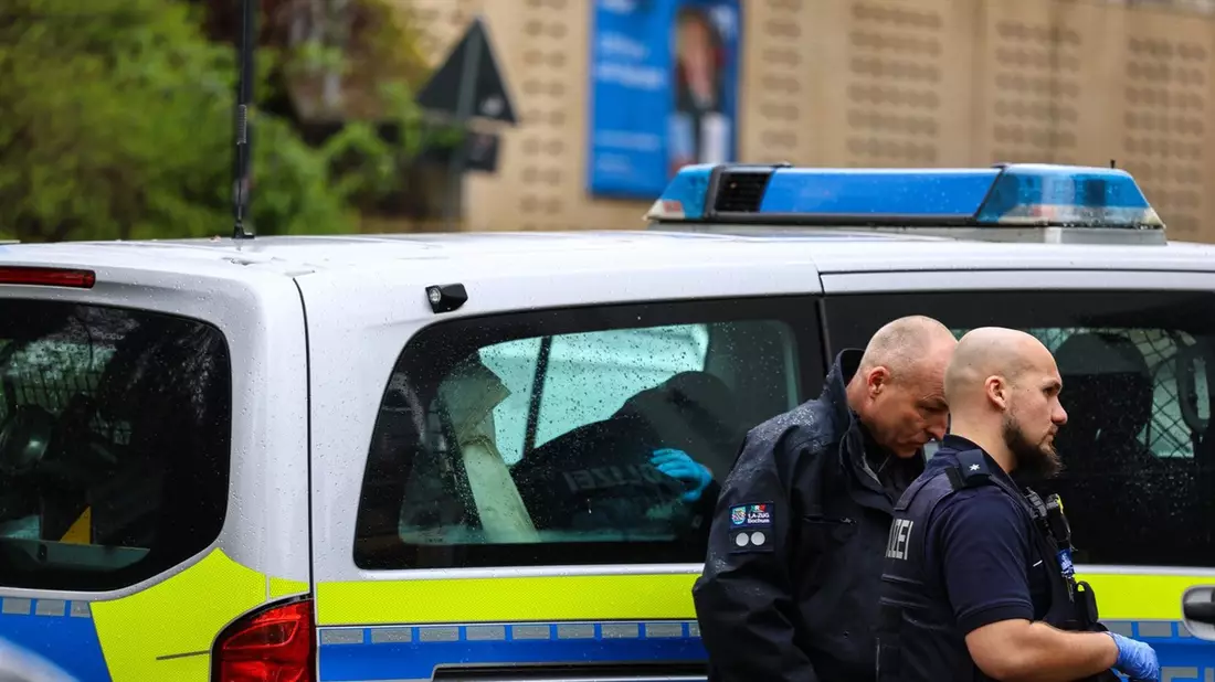 Der Tatverdächtige wurde gefasst. - Bild: Alex Talash/dpa