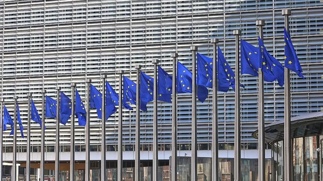 EU-Fahnen (Archiv) - Bild: via dts Nachrichtenagentur
