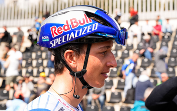 Florian Lipowitz ĂŒberzeugt bei der Katalonien-Rundfahrt. (Archivbild) - Foto: NicolĂĄs Carvalho Ochoa/dpa