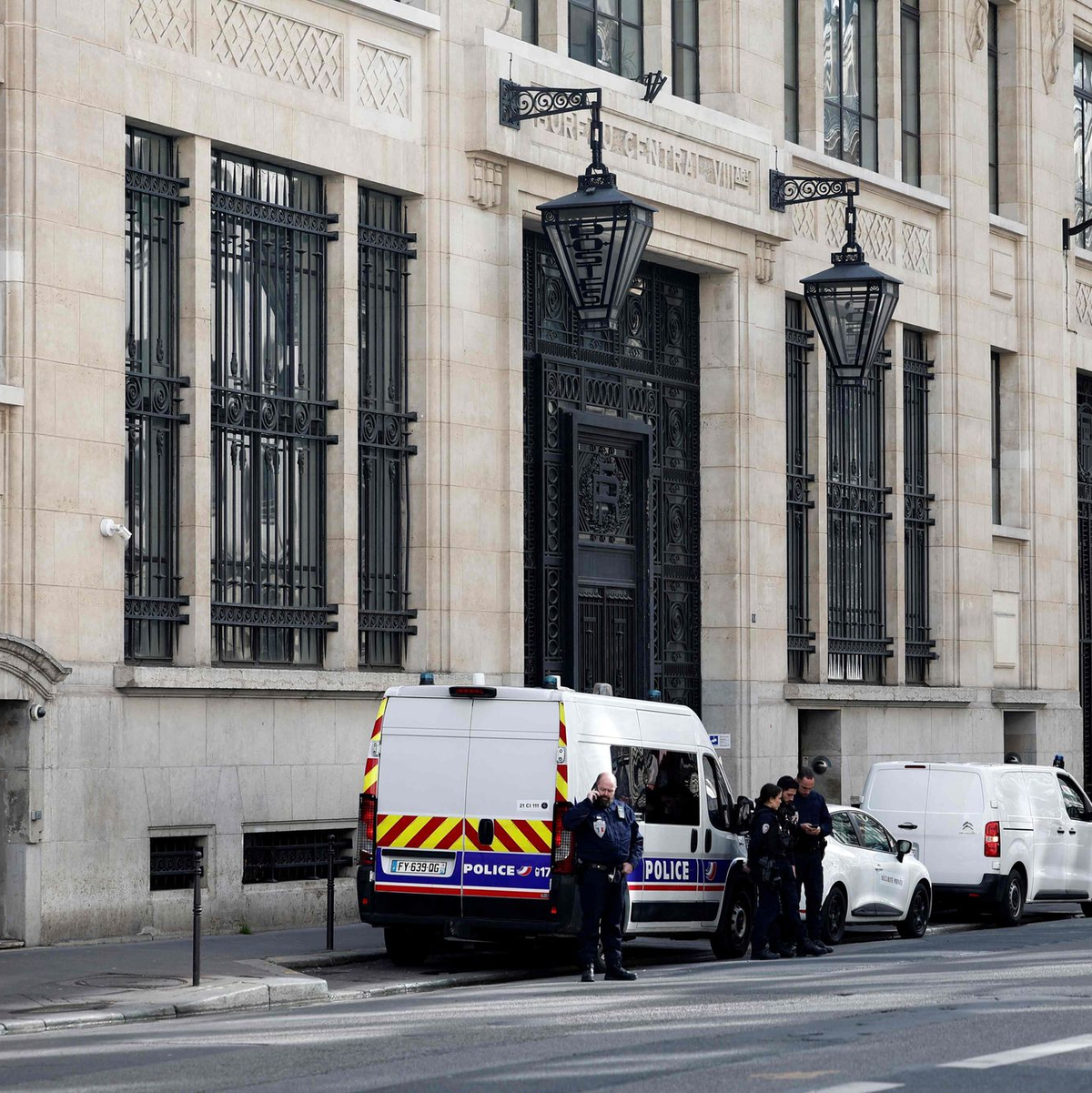 Nach einem Anschlagsversuch auf eine US-Bank in Paris ermittelt die Anti-Terrorstaatsanwaltschaft. - Foto: Sebastien Dupuy/AFP/dpa