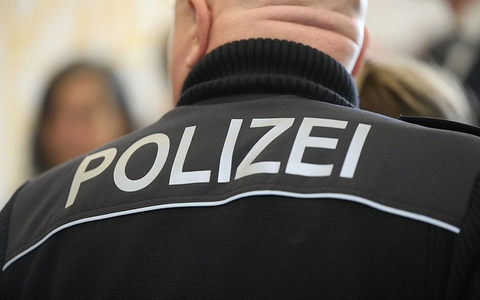Polizist (Archiv) - Foto: via dts Nachrichtenagentur Polizist (Archiv) - Foto: via dts Nachrichtenagentur