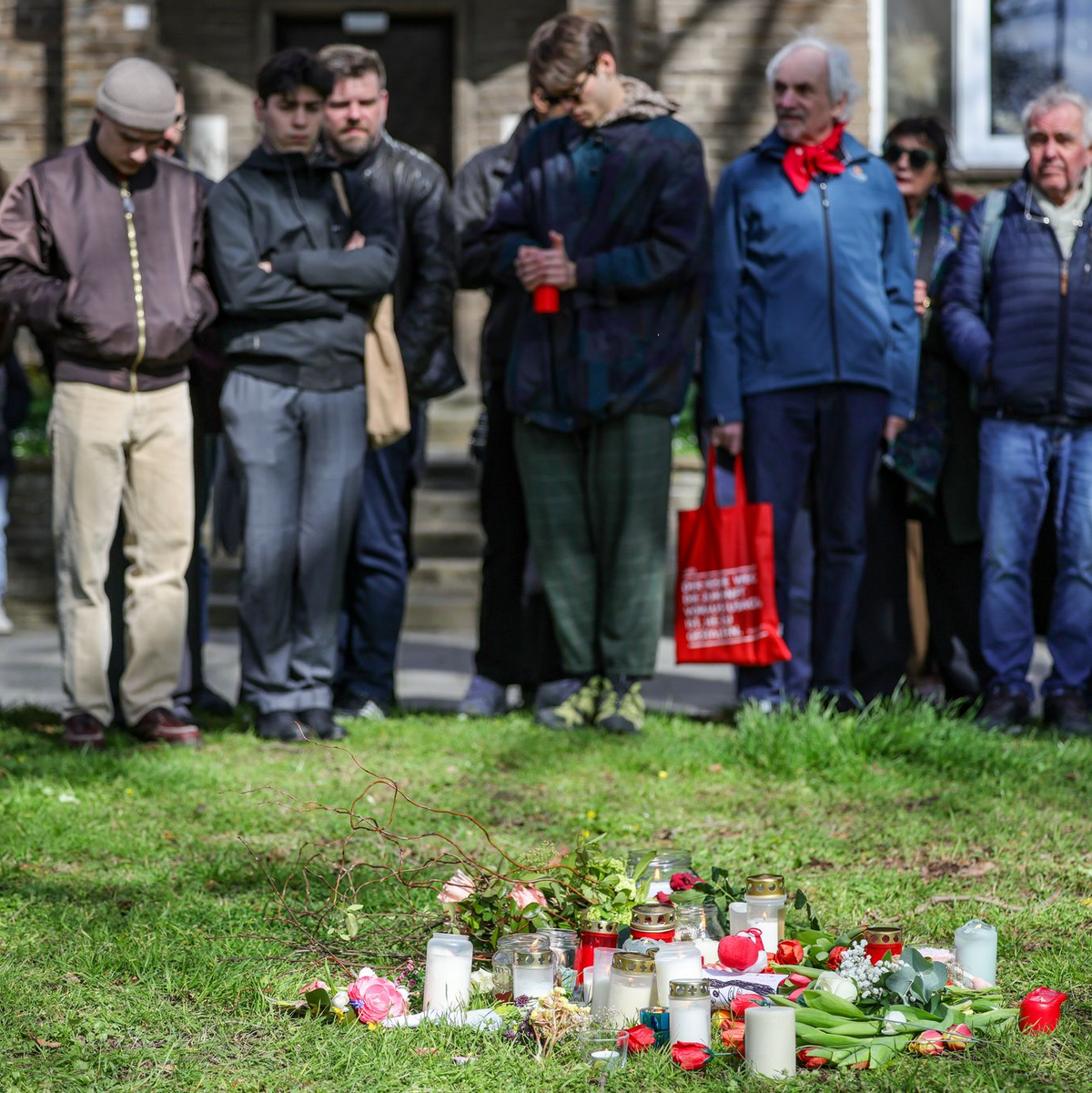 Am Sonntagnachmittag fand in Witten eine Kundgebung statt. - Foto: Christoph Reichwein/dpa
